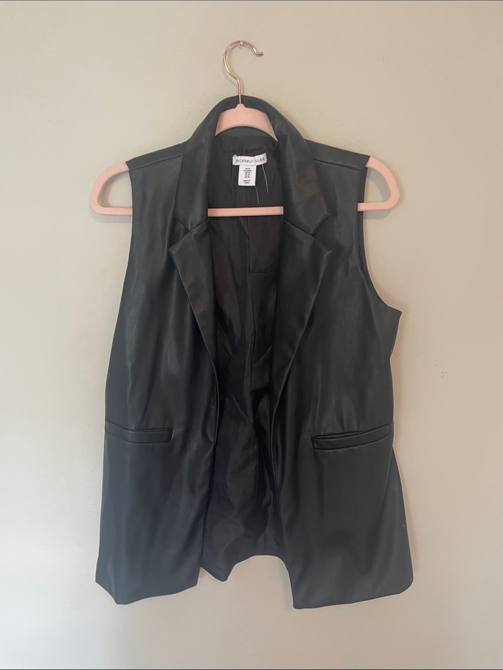 Sincerely Jules Black Faux Leather Sleeveless Blazer Vest
